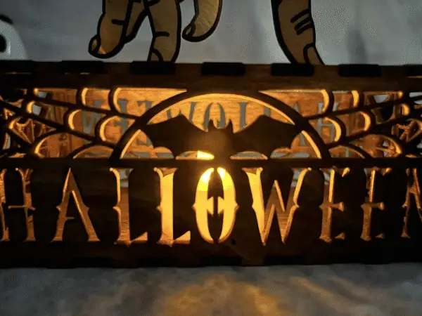 Addam's Family "Thing" Halloween light up box - Image 6