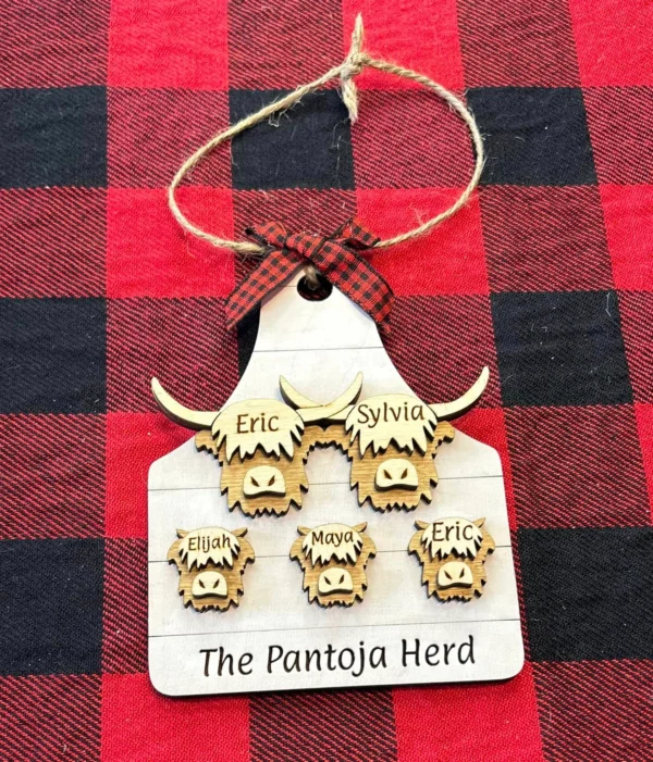 Personalized Highland Cow family ornament - Image 8