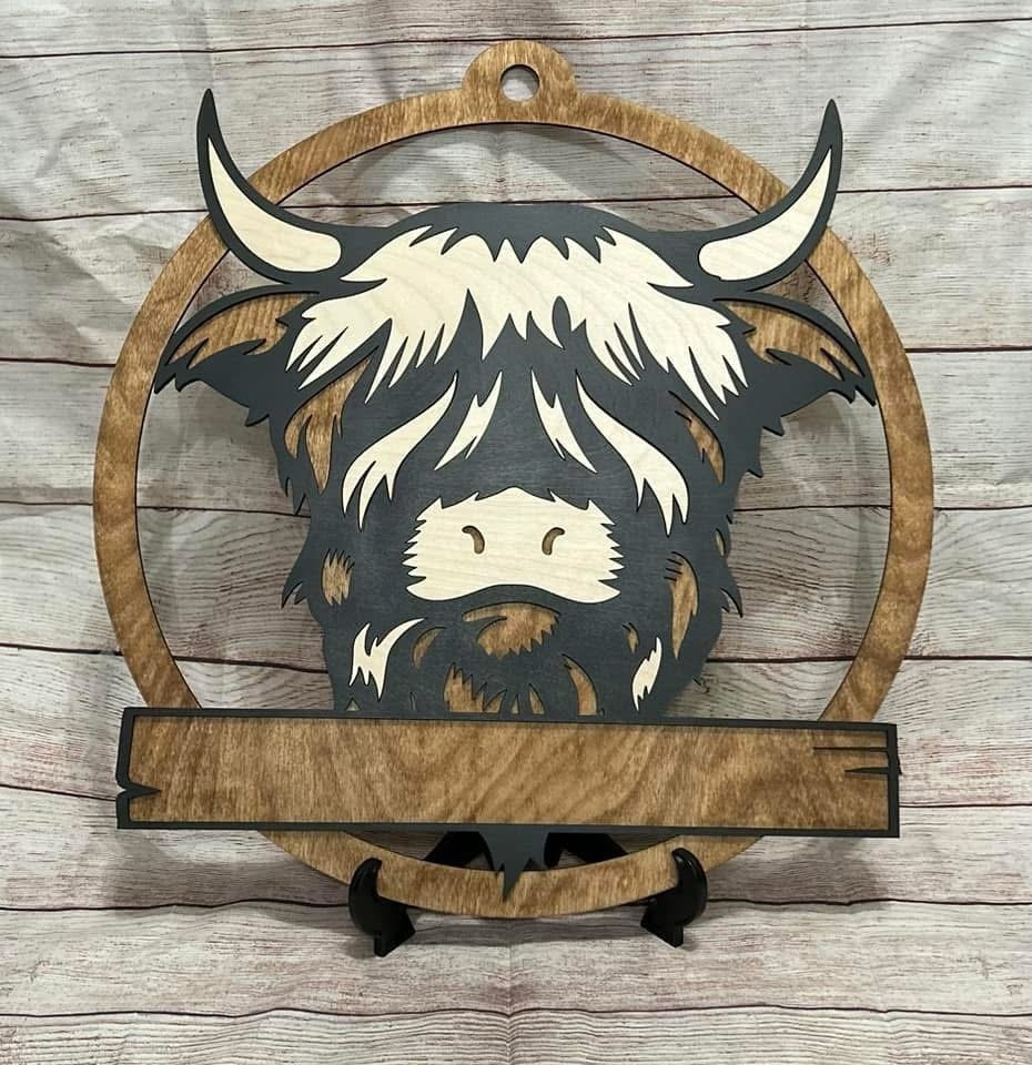 Customizable Highland cow door hanger - Image 6