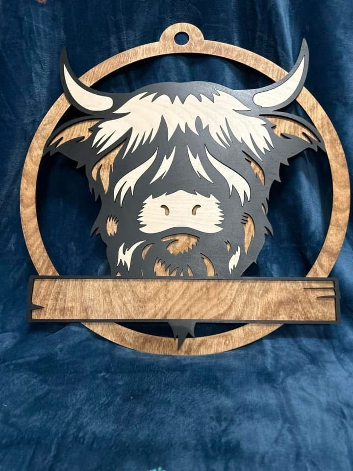 Customizable Highland cow door hanger - Image 7