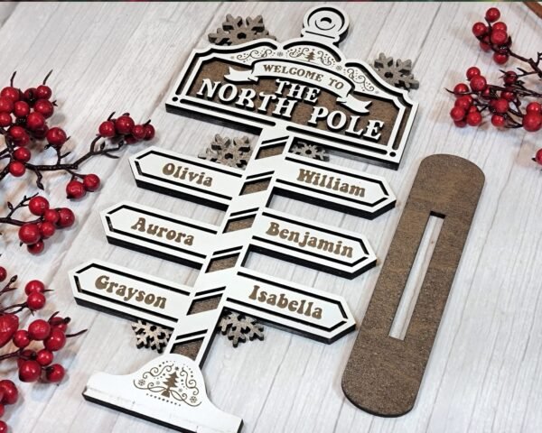 North Pole family sign - Image 2